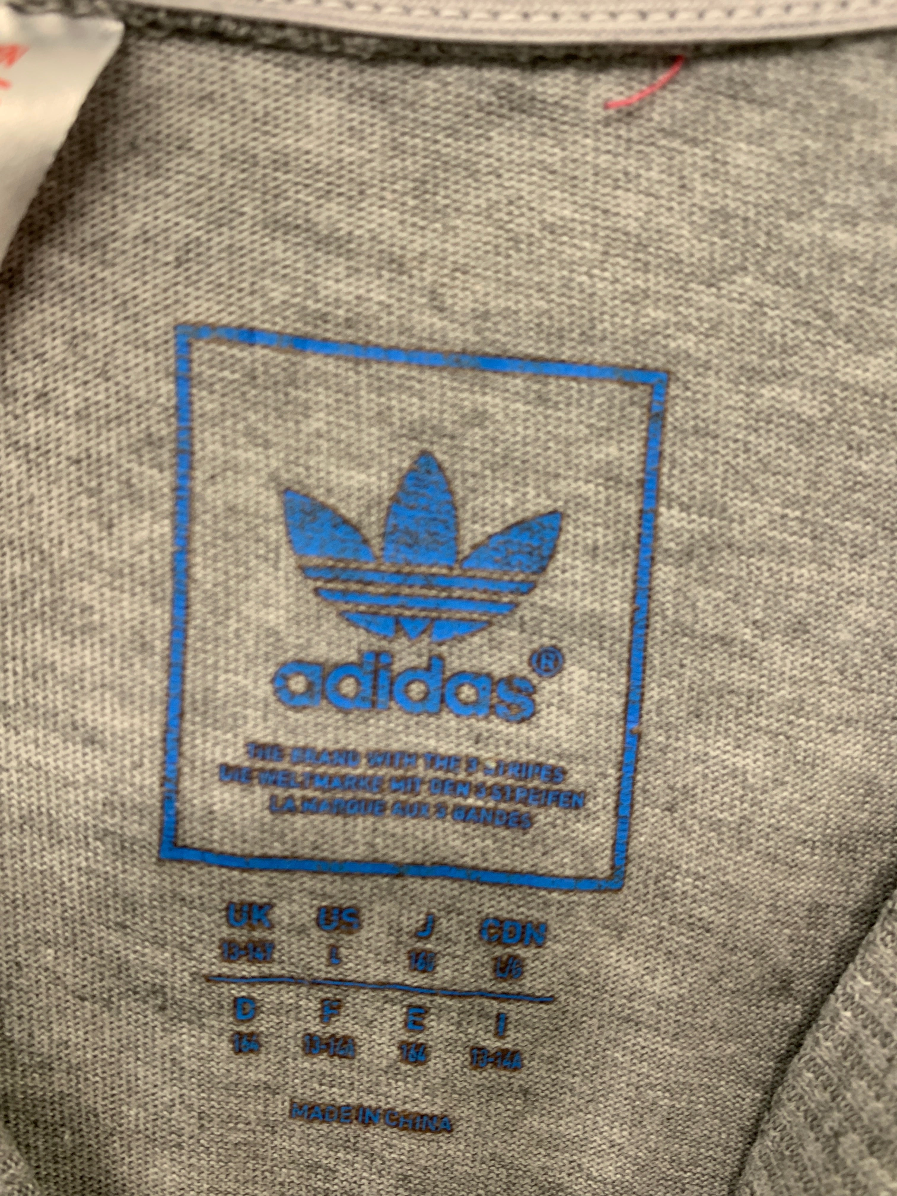 Adidas T-Shirt